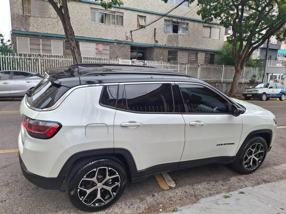 JEEP COMPASS 1.3 T270 TURBO FLEX LONGITUDE AT6 JEEP COMPASS 1.3 T270 TURBO FLEX LONGITUDE AT6